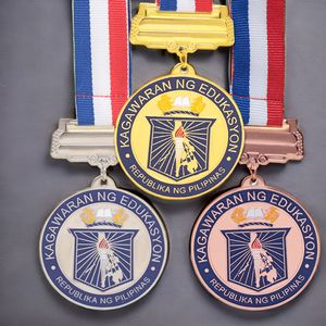 Medalla Personalizada de DepEd de Filipinas, Kagawaran Ng Edukasyon, Medallón de Premio en Oro, Plata y Bronce con Cinta para Honores Educativos - Product Image 2
