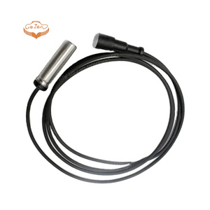 Sensor de Velocidad de Rueda ABS a Buen Precio para Camiones Daf, Volvo, <span class=keywords><strong>Iveco</strong></span> R955349 4410329710, Piezas Automotrices - Product Image 1