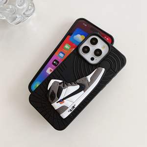 Funda Protectora para Teléfono <span class=keywords><strong>iPhone</strong></span>, Diseño Deportivo 3D de Silicona, Estampado en Caliente, Carcasa Rígida a Prueba de Golpes, Venta al Por Mayor - Product Image 2