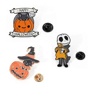 Venta al por mayor broche de calabaza de dibujos animados de Halloween al por mayor <span class=keywords><strong>Jack</strong></span> Sally insignia divertida de Navidad técnica de esmalte duro para el Año Nuevo chino - Product Image 5