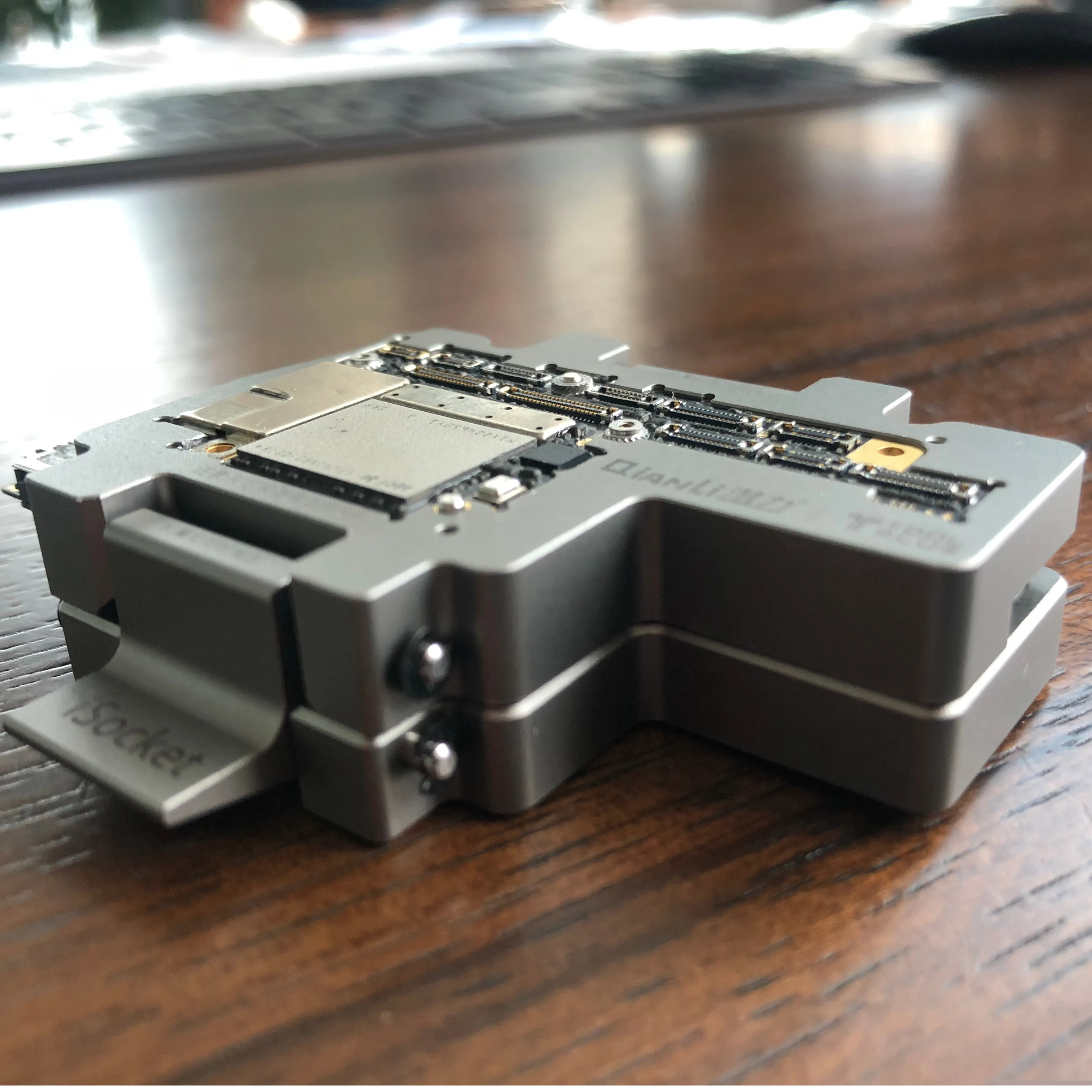 QIANLI iSocket çift katmanlı metal anakart test cihazı iPhone X anakart test makinesi bağlantı bandı
