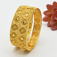 Vente en gros de bijoux fins de luxe de haute qualité personnalisés pour femmes, accessoires de bracelets tendance classiques vintage indiens pour cadeau de fête de mariage