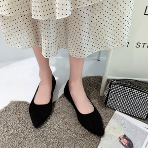 Giày nữ công sở xuất khẩu mùa xuân hè 2023 kiểu mũi nhọn đế bằng chất liệu da lộn size lớn - Product Image 3