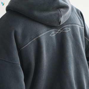 Sweat à capuche zippé ample en coton français lourd, personnalisé avec un logo, streetwear, pour homme - Product Image 3