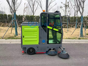 Camión barredor eléctrico de cinco cepillos, superventas, para limpieza de calles y transporte especializado - Product Image 6
