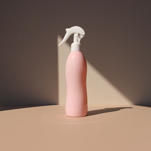 Tùy Chỉnh Màu Hồng <span class=keywords><strong>300Ml</strong></span> Rỗng Phòng Sạch Hơn Không Khí Tươi Hơn Chăm Sóc Tóc Mỹ Phẩm Phun Phun Chai Với <span class=keywords><strong>Mini</strong></span> Kích Hoạt Phun - Product Image 4