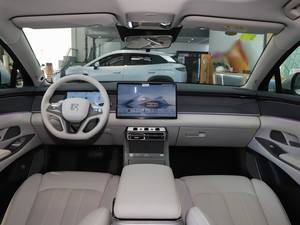 2025 BYD <span class=keywords><strong>Han</strong></span> <span class=keywords><strong>L</strong></span> nuovo veicolo elettrico a lungo raggio versione Smart Driving veicolo ibrido Plug-in - Product Image 3