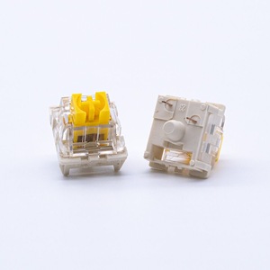 Interrupteurs de clavier mécanique jaunes linéaires V2 compatibles avec le remplacement à chaud, axe personnalisable, corps - Product Image 3