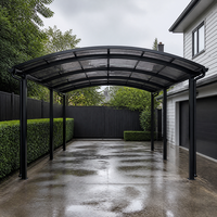 Abri double pour voiture en alliage d'aluminium avec panneaux de toiture en polycarbonate imperméables pour allée de maison et stationnement de voiture