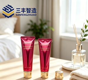 หลอดบีบ PE สีแดงเบอร์กันดีแบบมันเงา พร้อมฝาปิดทรงกลมแบนเคลือบทอง สำหรับผลิตภัณฑ์ทำความสะอาดผิวหน้า - Product Image 1