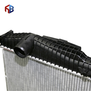 Tucson Sportage OEM HY3010168 Repuestos para automóviles Radiador de aluminio Repuestos para automóviles Radiador de plástico Coche nuevo Modil 2022 12 meses - Product Image 5