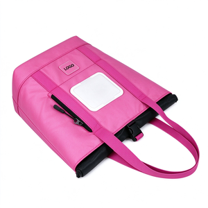 Bolsa Térmica Portátil OEM de 20L con Diseño de Letras Rojas, Impermeable, Ecológica, con Cierre de Cremallera, Asa Doble y Gran Capacidad - Product Image 5