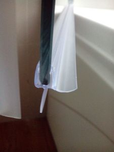 Puerta de <span class=keywords><strong>Ducha</strong></span> Pivote de Vidrio Templado Plegable de 3 Paneles de 6 mm, sin Marco, con Montaje en Pared y Tira de Sellado Impermeable - Product Image 3