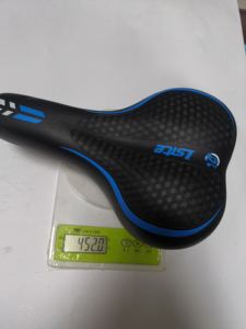 Barato <span class=keywords><strong>mejor</strong></span>-venta espesar ciclismo bicicleta cojín suave y transpirable cojín Gel de sílice de silicona <span class=keywords><strong>MTB</strong></span> camino bici asiento - Product Image 6