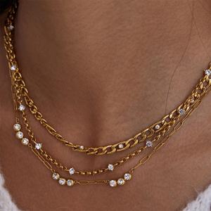 Collier chaîne tendance en acier inoxydable inaltérable, or massif 18 carats et zircon, pour femme - Product Image 1