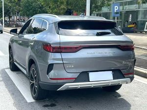 BYD Song PLUS 2020 Usado con Volante a la Izquierda, SUV de Gasolina 1.5T, Automático, Cuero, Techo Panorámico, Autos <span class=keywords><strong>Baratos</strong></span> <span class=keywords><strong>en</strong></span> <span class=keywords><strong>Venta</strong></span> <span class=keywords><strong>en</strong></span> Ghana y Nigeria - Product Image 3