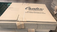 Boîtes en carton pour l'expédition de cadeaux
