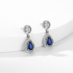 Pendientes colgantes de circonita azul en forma de lágrima, versión de cobre personalizable, plata de ley S925 vintage, para mujer - Product Image 6