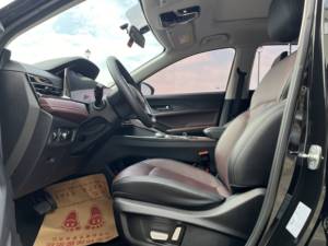 2023 <span class=keywords><strong>SOL</strong></span> SUV SiHao X8 Plus 1.5T essence essence voiture à essence 5 portes 6 sièges Turbo moteur voiture pas cher utilisé SUV - Product Image 5