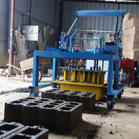 Nouvelle production QCM4-30 Machine à briques mobile pour blocs creux en béton, machine manuelle pour usage domestique