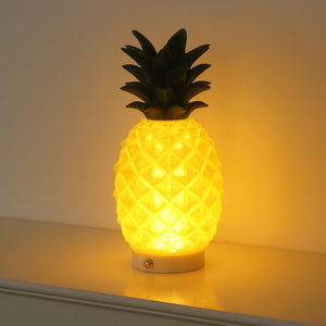 Lámpara de Noche de <span class=keywords><strong>Piña</strong></span> Impresa en 3D, Lámpara de Escritorio LED PLA, Lámpara de Noche Recargable con Batería y Atenuación para Decoración de Dormitorio - Product Image 1
