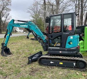 Mini-excavatrice sur chenilles SWE35UF 3 tonnes, modèle 2022, d'occasion en bon état, avec moteur Yanmar et composants de transmission essentiels - À vendre - Product Image 6