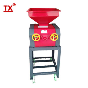 TX-<span class=keywords><strong>M</strong></span> Mini petite volaille équipement de traitement des aliments pour moutons vache chèvre poisson lapin canard poulet <span class=keywords><strong>broyeur</strong></span> <span class=keywords><strong>à</strong></span> grains fraiseuse Machine - Product Image 1