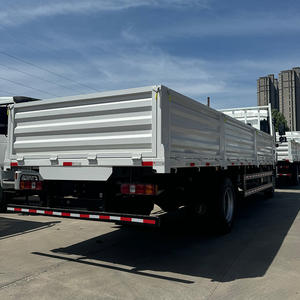 شاحنة بضائع شاكمان L3000 مستعملة للبيع بسعر منخفض، 4*2، 240 حصان، يورو 2، سعة تحميل 30 طن - Product Image 3