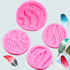 Feather Fondant Silicone Mold Round Pink Cake Decoration DIY Chocolate Leaf Mold 10.6x10.7x0.9cm - Product Image 1