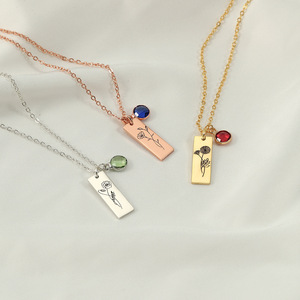 Collana con <span class=keywords><strong>Lettera</strong></span> Personalizzabile e Logo R.GEM. Ciondolo a Barra con Fiore dei Dodici Segni Zodiacali in Argento S925 e Rame con Zirconi <span class=keywords><strong>per</strong></span> Donna - Product Image 1