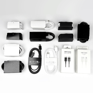 Câbles en vente chaude avec boîte de vente au détail EP-DN970 Câble de données USB C Câble de charge Type-C pour <span class=keywords><strong>Samsung</strong></span> S20 S21 S22 A54 A73 <span class=keywords><strong>S21FE</strong></span> - Product Image 1