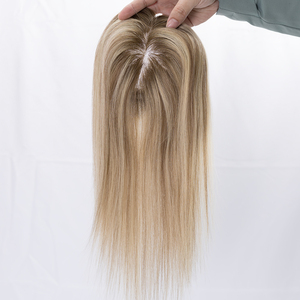 Topper de cheveux humains blond cendré avec mèches pour femmes, lisse, à clipser, avec base de cuir chevelu naturel - Product Image 5