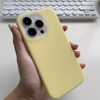 Coque de téléphone en silicone mat souple + PC, protection double couche avec protection de caméra surélevée pour iPhone 17/17 Air/17 Pro