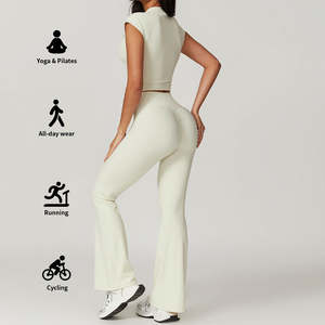 Ensemble de gymnastique durable 4 pièces: vêtements de sport recyclés hautement élastiques pour femmes avec silhouette flatteuse - Product Image 1