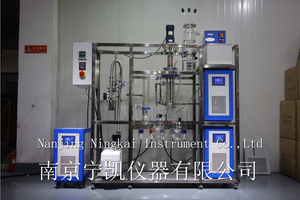 Machine à film essuyé à court trajet de qualité industrielle SUS 316 évaporateur électrique en acier inoxydable Distillation d'huile nouvel état utilisé - Product Image 3