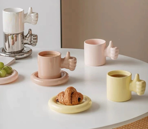 Juego de tazas y platillos de café de estilo nórdico moderno, conjunto de té de cerámica con pulgares hacia arriba de varios colores, con energía positiva para la vida diaria - Product Image 1