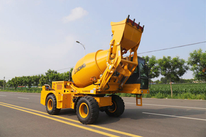 XCMG resmi diri mendorong beton <span class=keywords><strong>Mixer</strong></span> 2.6m3 Mini <span class=keywords><strong>Self</strong></span> <span class=keywords><strong>Loader</strong></span> beton <span class=keywords><strong>Mixer</strong></span> Harga untuk dijual - Product Image 6