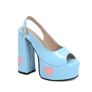 WETKISS all'ingrosso <span class=keywords><strong>con</strong></span> fibbia a punta rotonda <span class=keywords><strong>con</strong></span> cinturino slingback da donna pump <span class=keywords><strong>con</strong></span> plateau bianco <span class=keywords><strong>scarpe</strong></span> da donna <span class=keywords><strong>con</strong></span> Peep Toe Sexy <span class=keywords><strong>scarpe</strong></span> <span class=keywords><strong>con</strong></span> cuore - Product Image 3