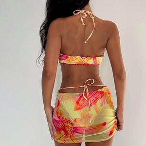 Ensemble bikini 3 pièces 2026 à fleurs 3D, haut dos nu imprimé floral, maillot de bain string avec jupe paréo en maille, tenue de plage sexy pour femme - Product Image 2