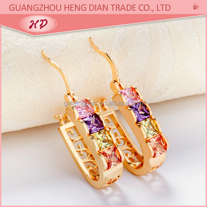 2017 dubai 18 chapado en oro pendiente de joyería de diseños - Product Image 2