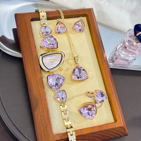 LP71 Neues Damen-Geschenkset 4-teilig Unregelmäßiges Quarz Wasserdichtes Charm-Armband Uhr Glas Einzigartiges Design Mode-Armbanduhr & Schmuck