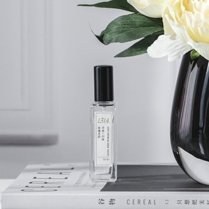 Spray de Fragancia Heshes 10ml, Diseño Minimalista para el Hogar, Ropa y Armario, Desodorante con Aroma Fresco y Duradero - Product Image 4