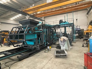 Bs-25 Constmach Fully Automatic Hydraulic High Efficiency Concrete Hollow Paving Block Making <b>Machine</b> Brick Line PLC Engine - Product Image 2