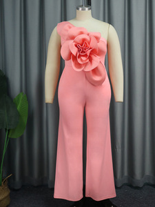 <span class=keywords><strong>Mono</strong></span> Elegante de <span class=keywords><strong>Talla</strong></span> <span class=keywords><strong>Grande</strong></span> AM030218 con un Hombro Descubierto y Parches de Flores Grandes para Mujer - Product Image 3