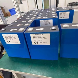 Celdas de Batería de Litio Lifepo4 de <span class=keywords><strong>3</strong></span>.2V y <span class=keywords><strong>3</strong></span>.7V, 100Ah, 105Ah, 150Ah, 200Ah, 280Ah, 300Ah, 314Ah, 320Ah, en Stock en Polonia, UE, Venta Caliente - Product Image 3