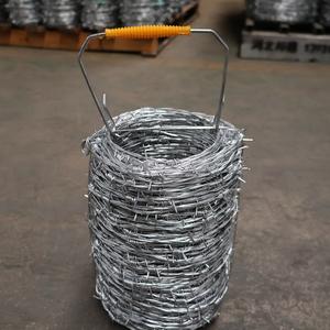 Yüksek çekme dikenli tel sıcak daldırma galvanizli dikenli tel 4 nokta dikenli tel çit hayvancılık ve haşarat eskrim için - Product Image 3