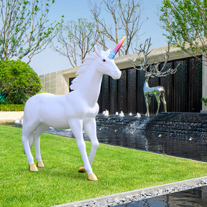 รูปปั้นม้ายูนิคอร์นสีขาวขนาดใหญ่รูปปั้นศิลปะพื้นบ้านรูปปั้นเรซิ่นตกแต่งงานแต่งงานกลางแจ้งห้างสรรพสินค้าสวนสนุก - Product Image 3