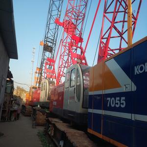 Grúa sobre Orugas Fuwa de 50 Toneladas para Construcción de Edificios de Gran Altura, en Venta, 90% Nueva - Product Image 4