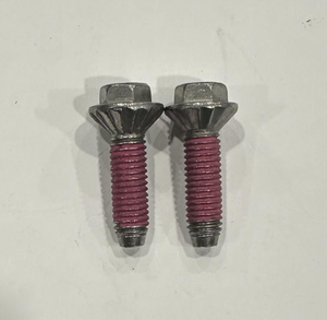 Pièces de machine à laver de haute qualité 4011EN4002A Vis de trépied de machine à laver M8x34 pour LG - Product Image 1