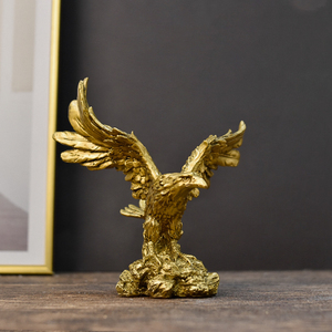 Nhà Máy Bán Buôn Đồ trang trí Nhựa săn bắn EAGLE thủ công mỹ nghệ động vật Quà Tặng Máy Tính Để Bàn đồ trang trí - Product Image 4